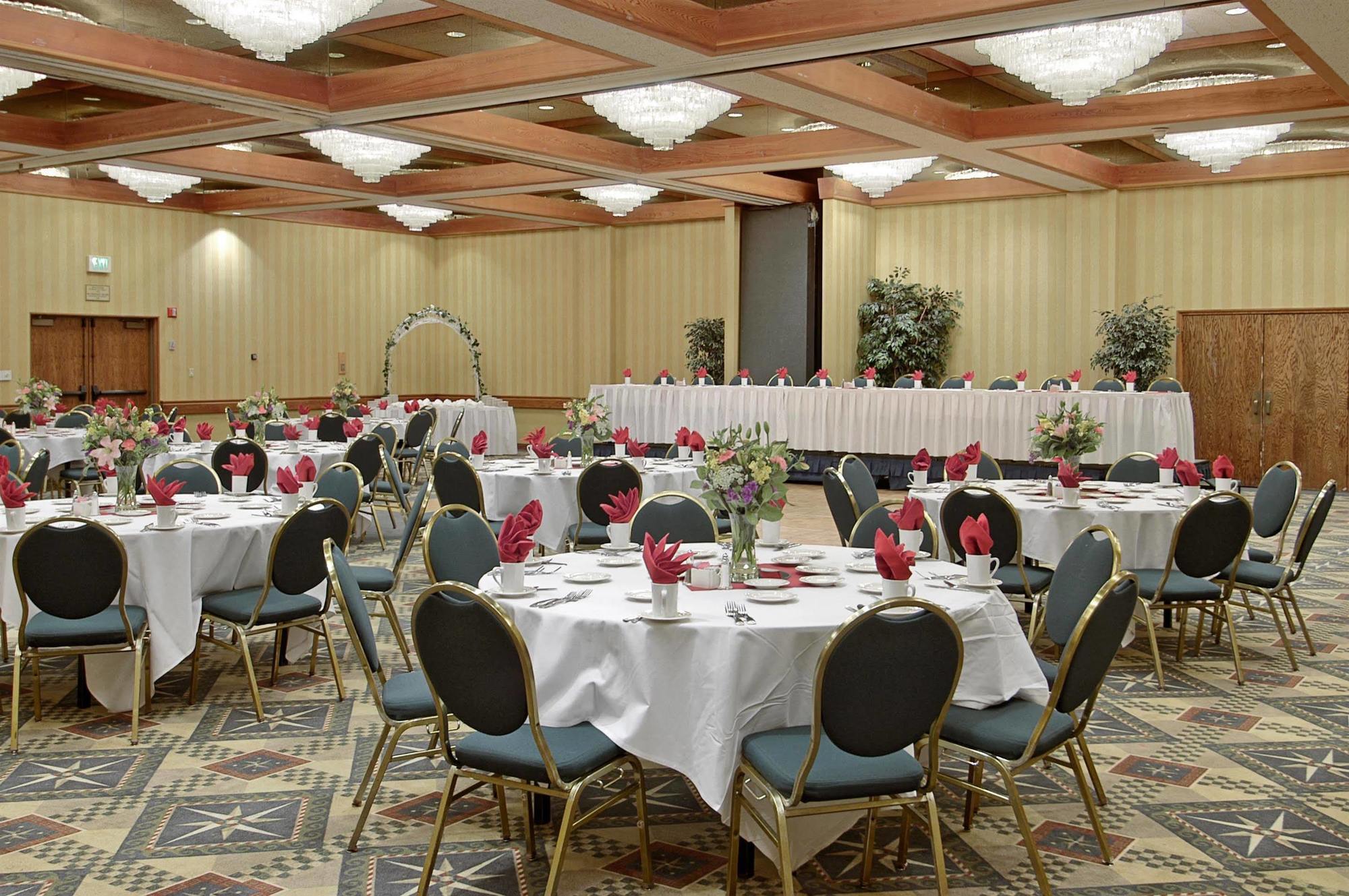 Red Lion Hotel Boise Downtowner Restaurant photo